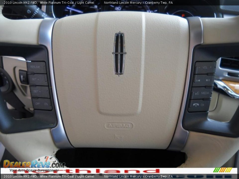 2010 Lincoln MKZ FWD White Platinum Tri-Coat / Light Camel Photo #19