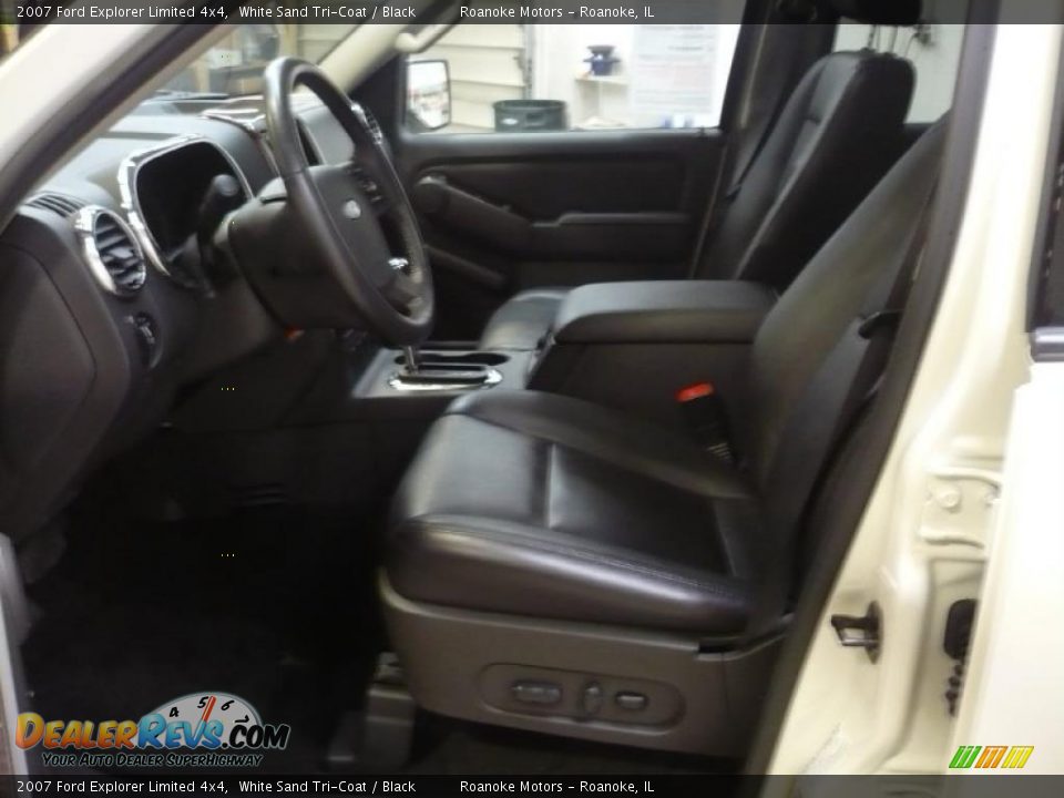 2007 Ford Explorer Limited 4x4 White Sand Tri-Coat / Black Photo #4
