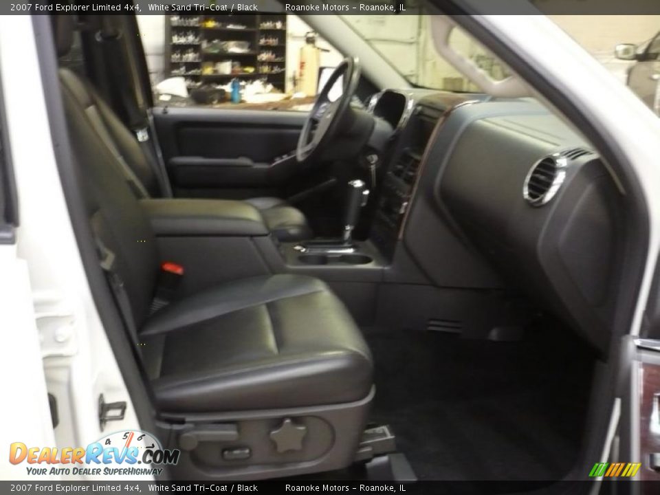 2007 Ford Explorer Limited 4x4 White Sand Tri-Coat / Black Photo #11