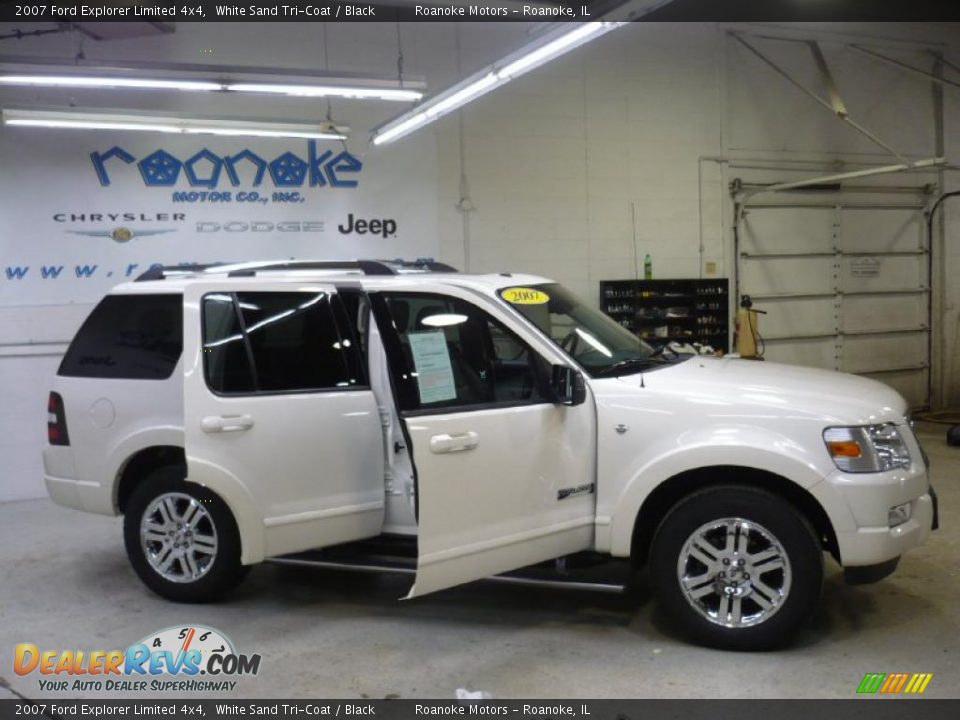 2007 Ford Explorer Limited 4x4 White Sand Tri-Coat / Black Photo #13