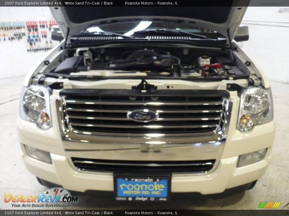 2007 Ford Explorer Limited 4x4 White Sand Tri-Coat / Black Photo #16