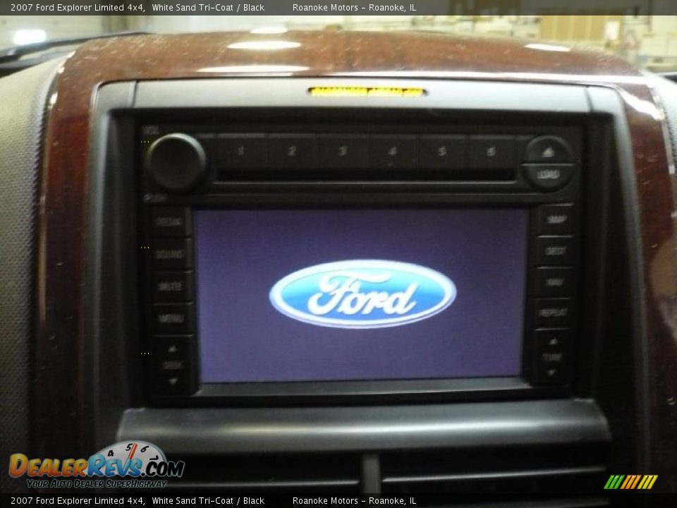 2007 Ford Explorer Limited 4x4 White Sand Tri-Coat / Black Photo #19