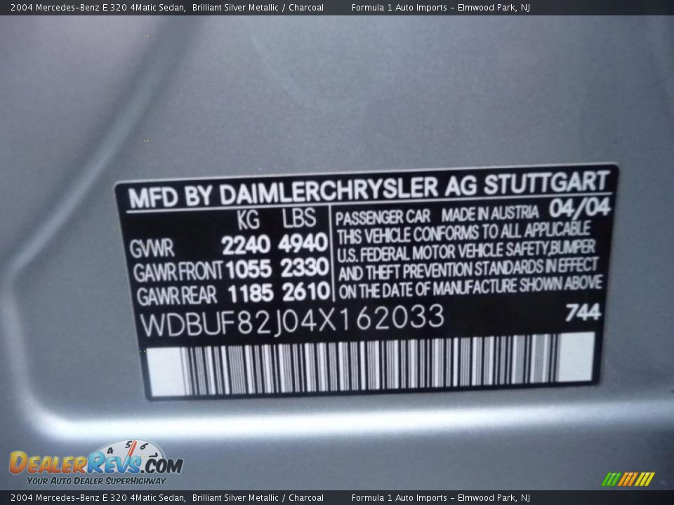 2004 Mercedes-Benz E 320 4Matic Sedan Brilliant Silver Metallic / Charcoal Photo #17