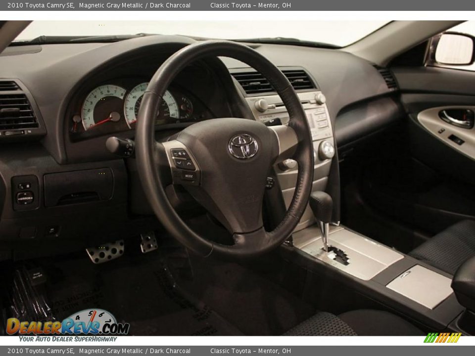 2010 Toyota Camry SE Magnetic Gray Metallic / Dark Charcoal Photo #12
