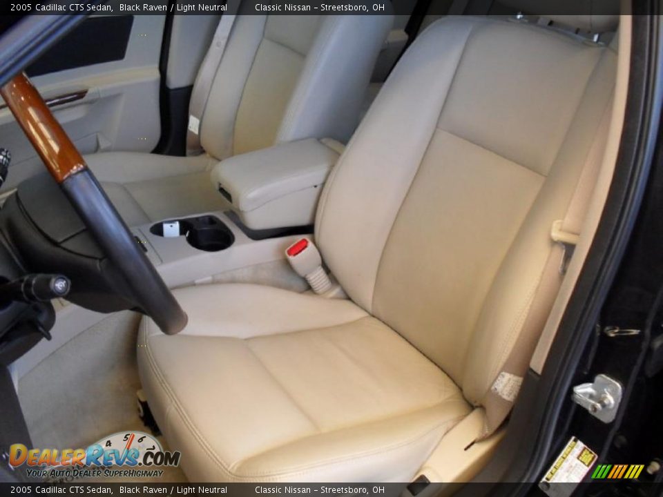 2005 Cadillac CTS Sedan Black Raven / Light Neutral Photo #15