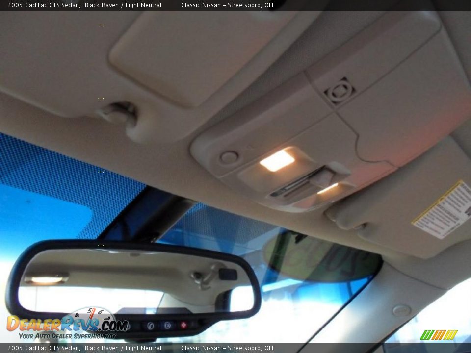 2005 Cadillac CTS Sedan Black Raven / Light Neutral Photo #30