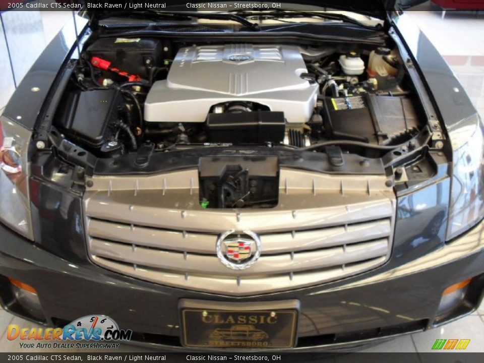 2005 Cadillac CTS Sedan Black Raven / Light Neutral Photo #36