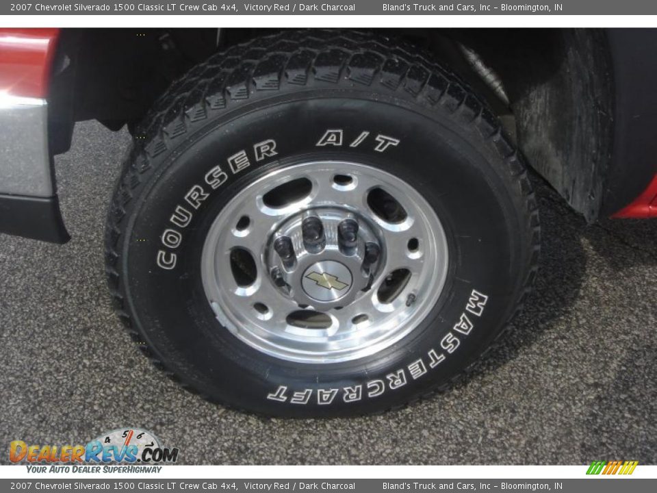 2007 Chevrolet Silverado 1500 Classic LT Crew Cab 4x4 Victory Red / Dark Charcoal Photo #6