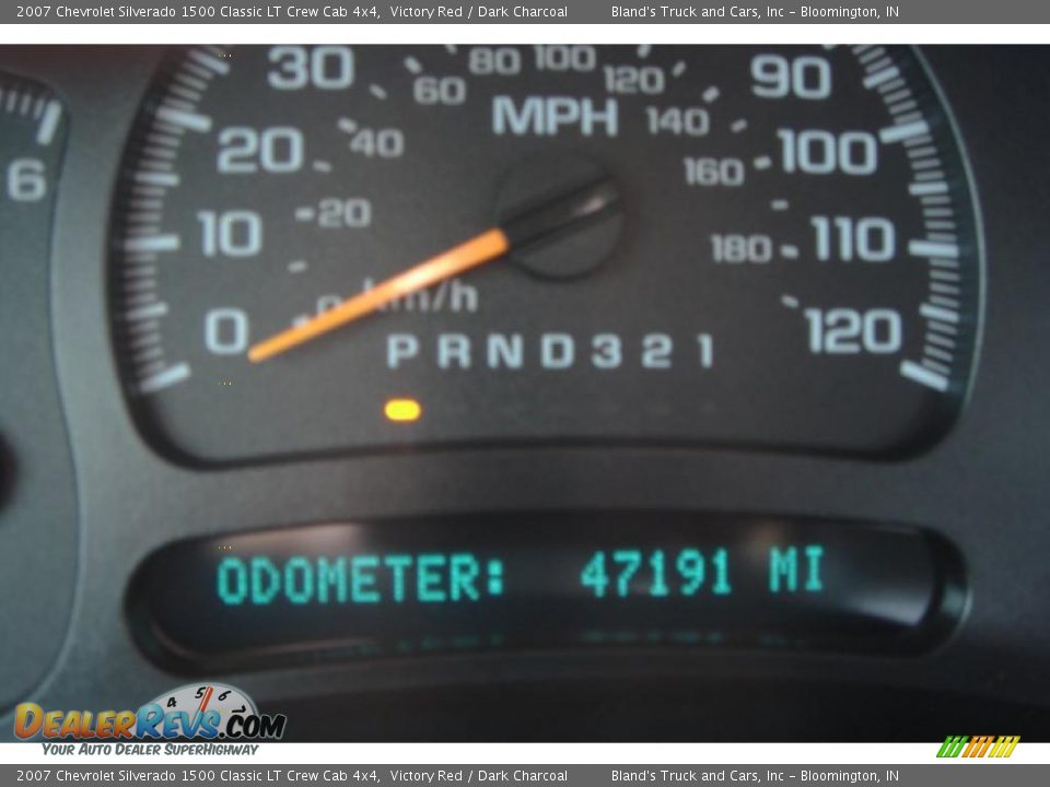 2007 Chevrolet Silverado 1500 Classic LT Crew Cab 4x4 Victory Red / Dark Charcoal Photo #25