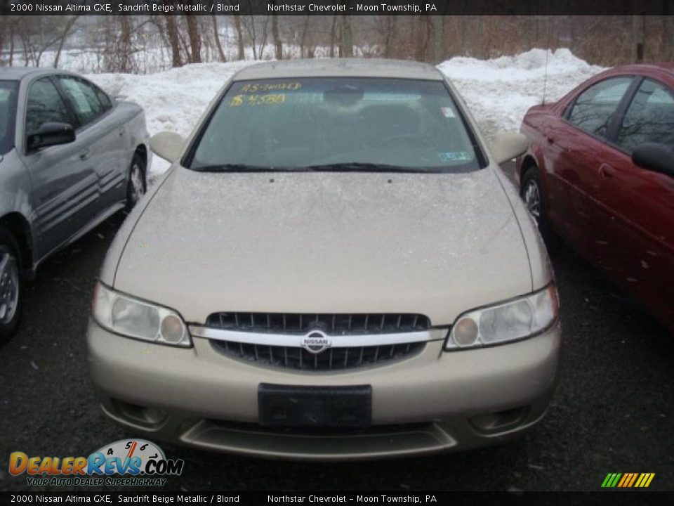 2000 Nissan Altima GXE Sandrift Beige Metallic / Blond Photo #6