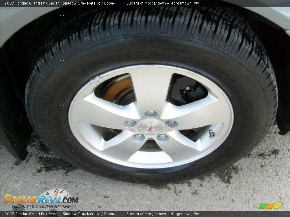 2007 Pontiac Grand Prix Sedan Shadow Gray Metallic / Ebony Photo #8