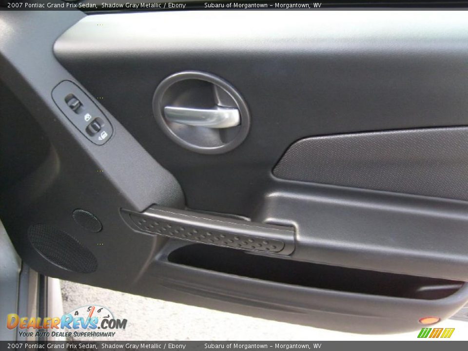 2007 Pontiac Grand Prix Sedan Shadow Gray Metallic / Ebony Photo #17