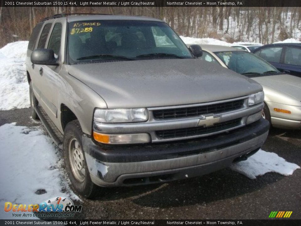 2001 Chevrolet Suburban 1500 LS 4x4 Light Pewter Metallic / Light Gray/Neutral Photo #1