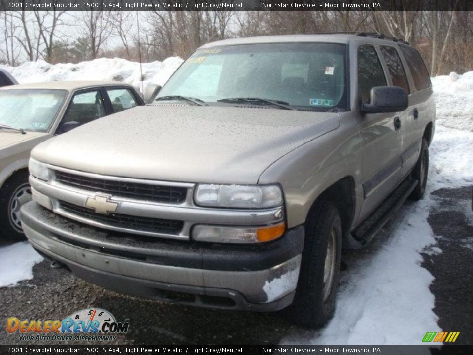 2001 Chevrolet Suburban 1500 LS 4x4 Light Pewter Metallic / Light Gray/Neutral Photo #3