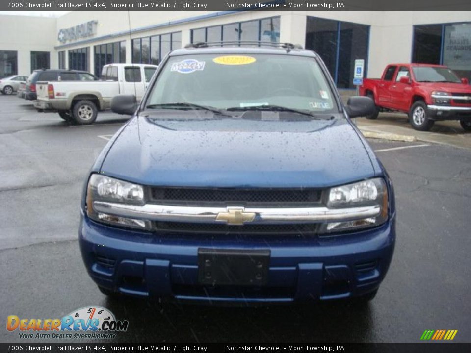 2006 Chevrolet TrailBlazer LS 4x4 Superior Blue Metallic / Light Gray Photo #8