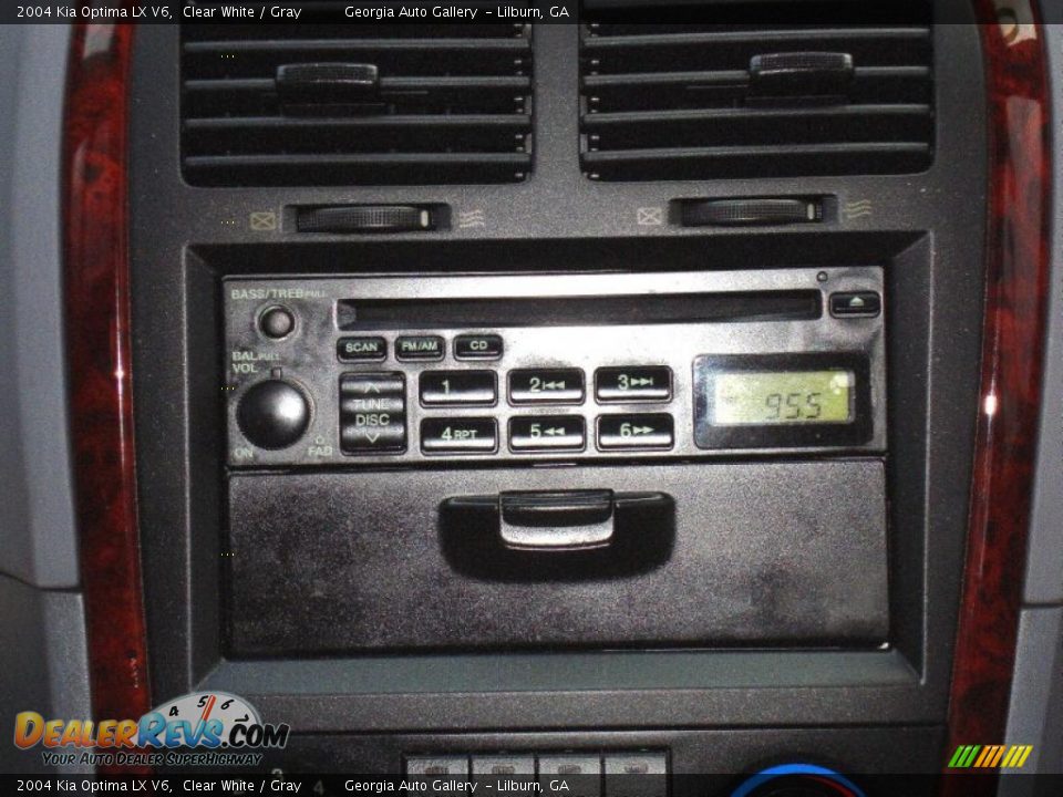 2004 Kia Optima LX V6 Clear White / Gray Photo #24