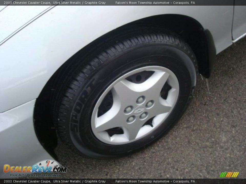 2003 Chevrolet Cavalier Coupe Ultra Silver Metallic / Graphite Gray Photo #7