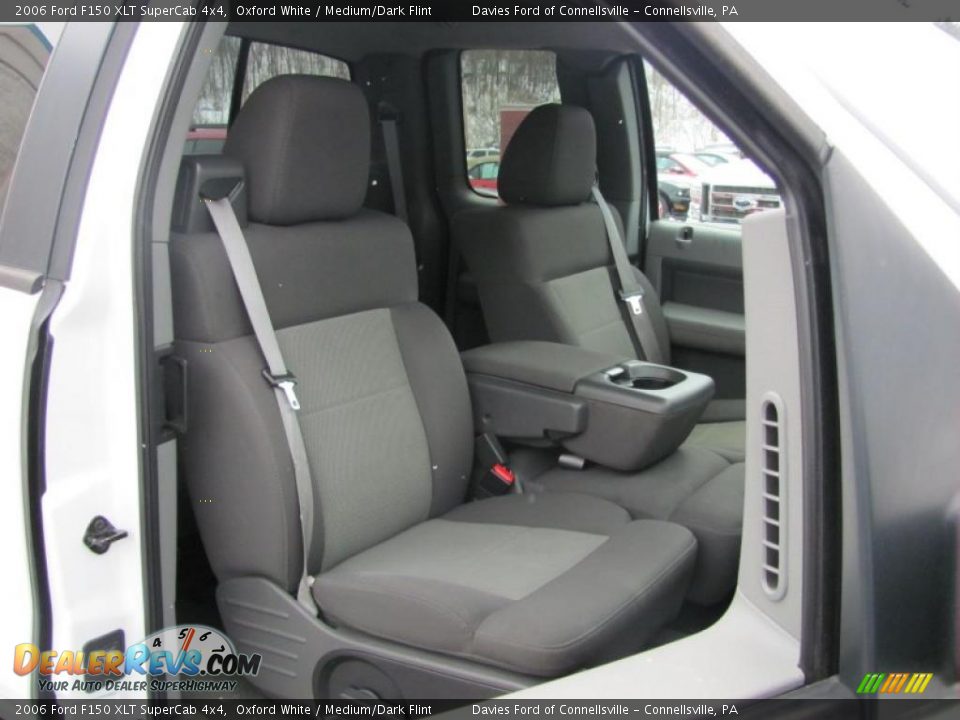 2006 Ford F150 XLT SuperCab 4x4 Oxford White / Medium/Dark Flint Photo #11