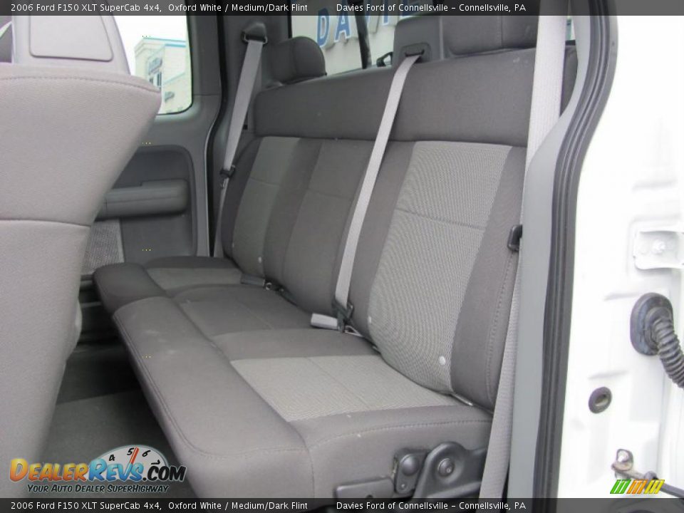 2006 Ford F150 XLT SuperCab 4x4 Oxford White / Medium/Dark Flint Photo #13