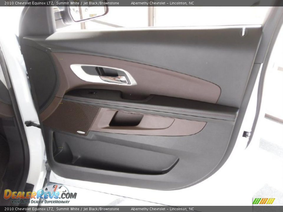 2010 Chevrolet Equinox LTZ Summit White / Jet Black/Brownstone Photo #10