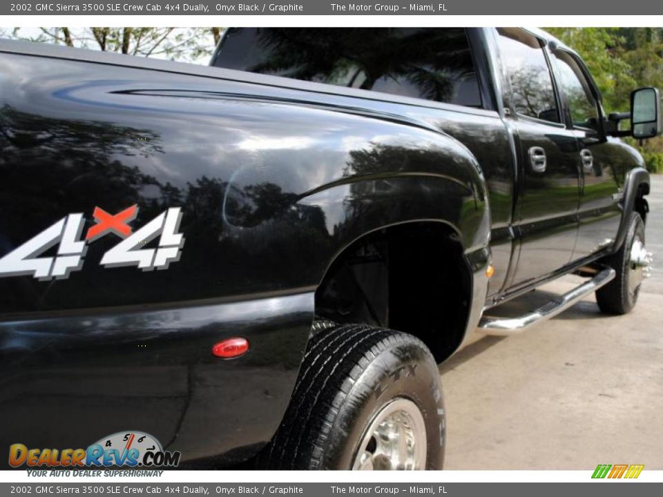 2002 GMC Sierra 3500 SLE Crew Cab 4x4 Dually Onyx Black / Graphite Photo #8