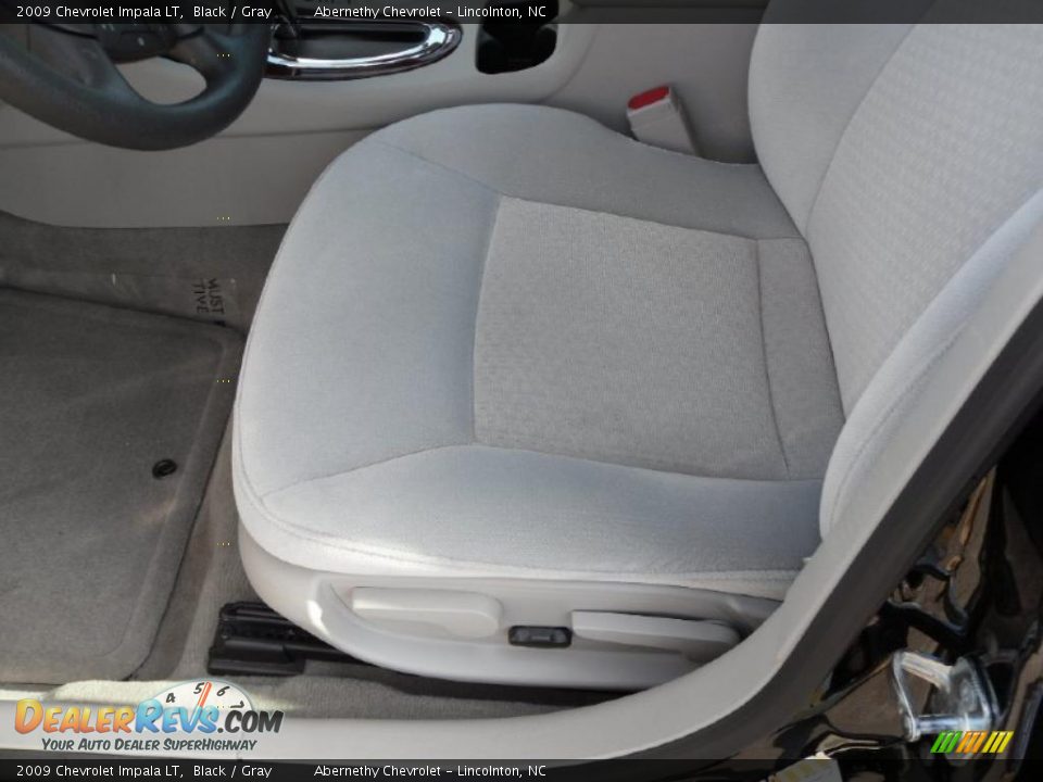 2009 Chevrolet Impala LT Black / Gray Photo #8