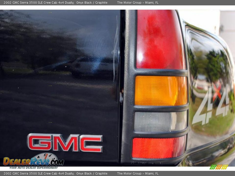 2002 GMC Sierra 3500 SLE Crew Cab 4x4 Dually Onyx Black / Graphite Photo #20