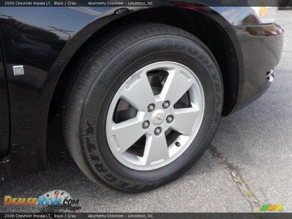 2009 Chevrolet Impala LT Black / Gray Photo #17