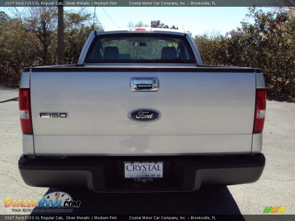 2007 Ford F150 XL Regular Cab Silver Metallic / Medium Flint Photo #7