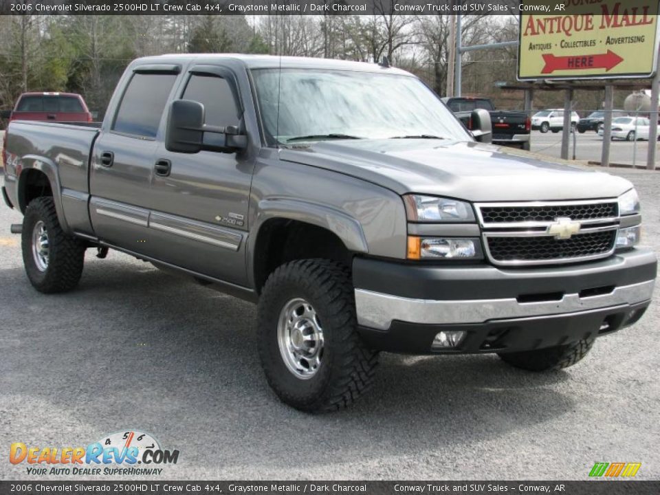 2006 Chevrolet Silverado 2500HD LT Crew Cab 4x4 Graystone Metallic / Dark Charcoal Photo #1