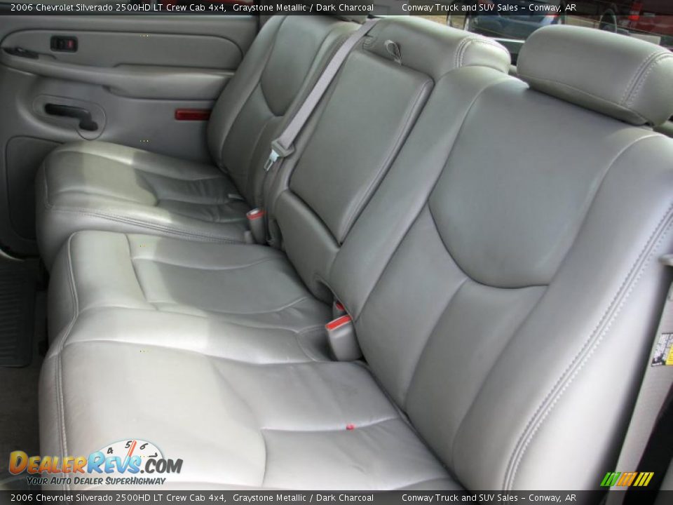 2006 Chevrolet Silverado 2500HD LT Crew Cab 4x4 Graystone Metallic / Dark Charcoal Photo #14