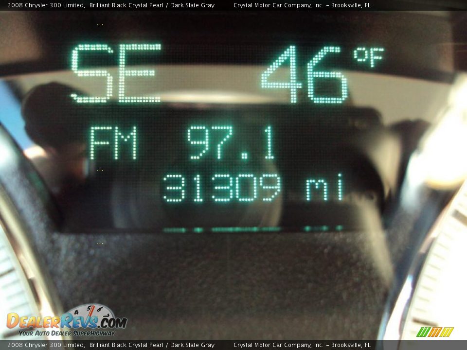 2008 Chrysler 300 Limited Brilliant Black Crystal Pearl / Dark Slate Gray Photo #18