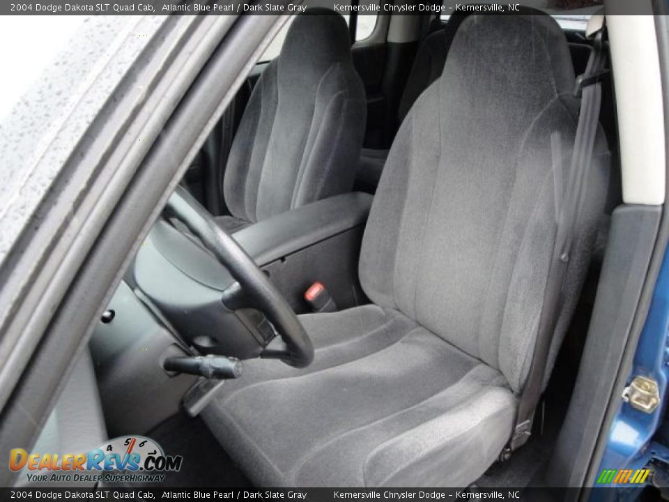 2004 Dodge Dakota SLT Quad Cab Atlantic Blue Pearl / Dark Slate Gray Photo #10