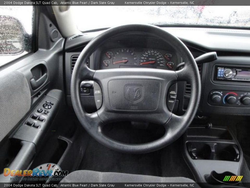 2004 Dodge Dakota SLT Quad Cab Atlantic Blue Pearl / Dark Slate Gray Photo #15