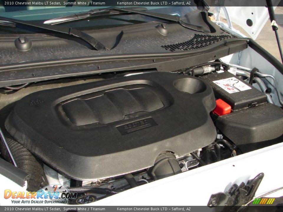 2010 Chevrolet Malibu LT Sedan Summit White / Titanium Photo #5