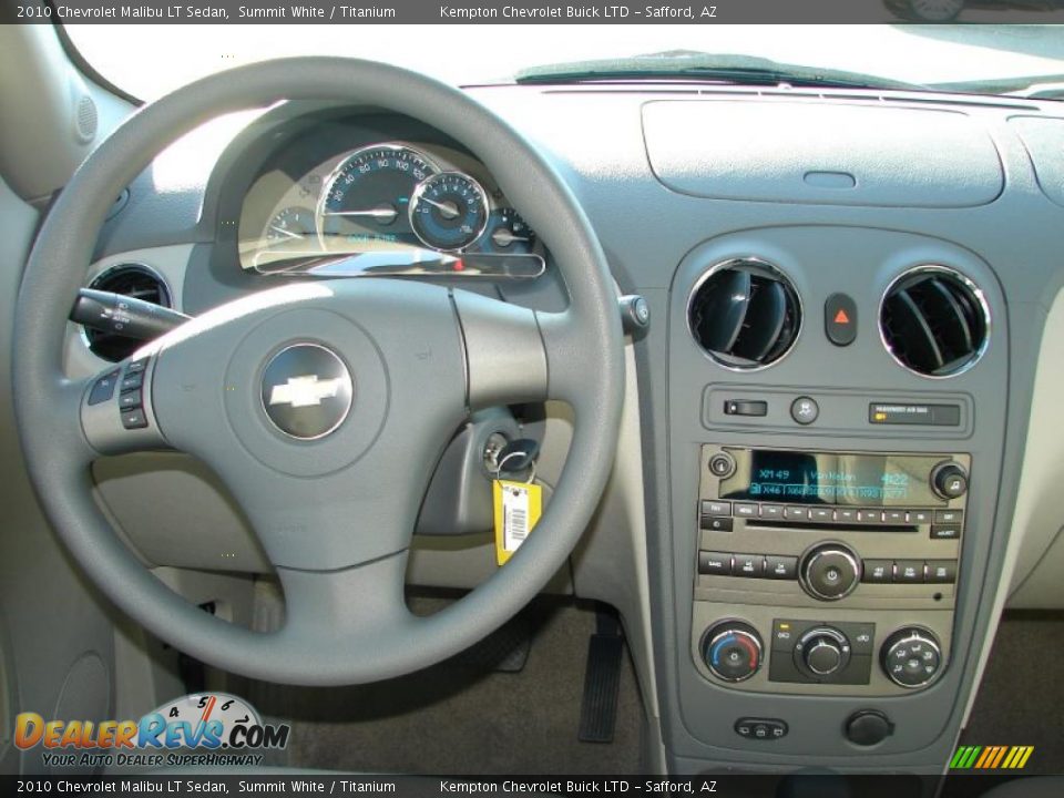 2010 Chevrolet Malibu LT Sedan Summit White / Titanium Photo #7