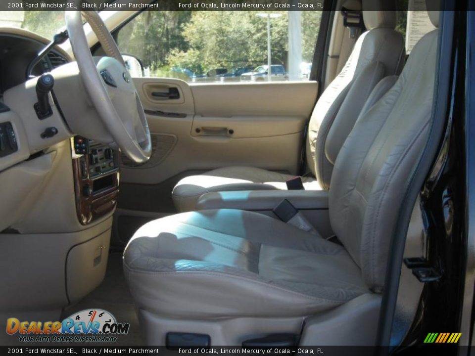 2001 Ford Windstar SEL Black / Medium Parchment Photo #9