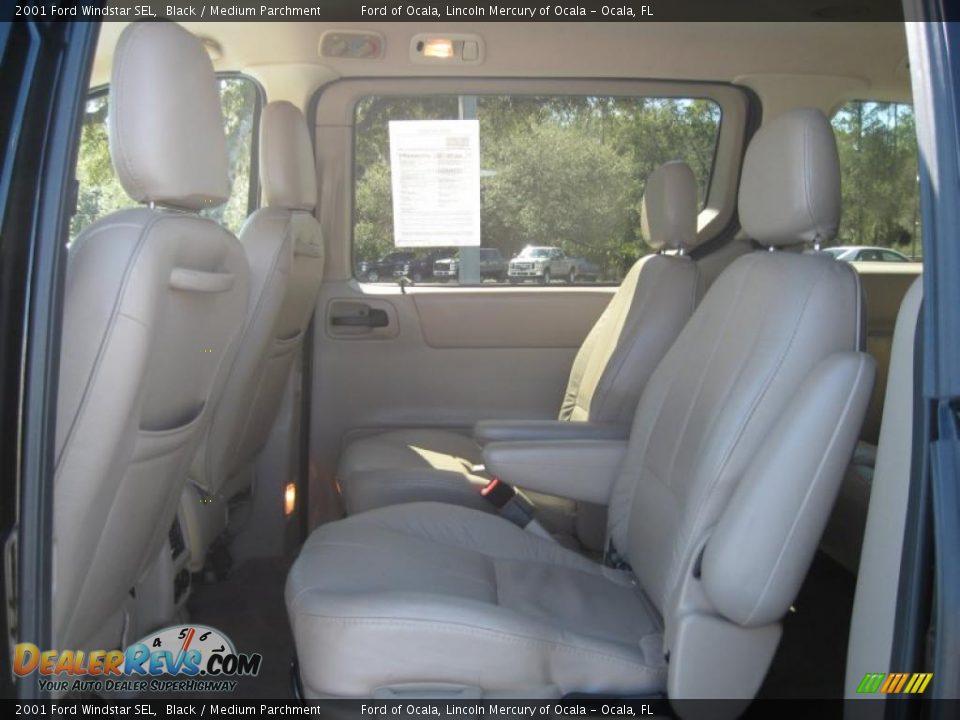 2001 Ford Windstar SEL Black / Medium Parchment Photo #11