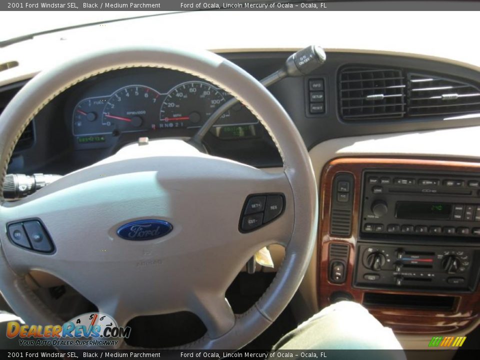 2001 Ford Windstar SEL Black / Medium Parchment Photo #22