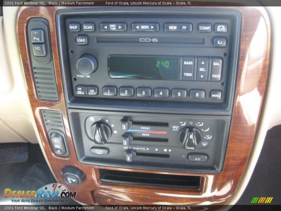 2001 Ford Windstar SEL Black / Medium Parchment Photo #25
