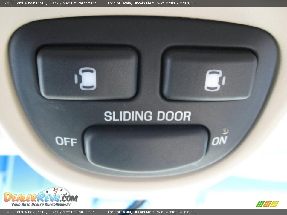 2001 Ford Windstar SEL Black / Medium Parchment Photo #26