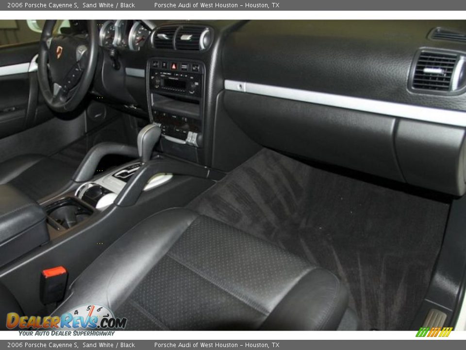 2006 Porsche Cayenne S Sand White / Black Photo #7