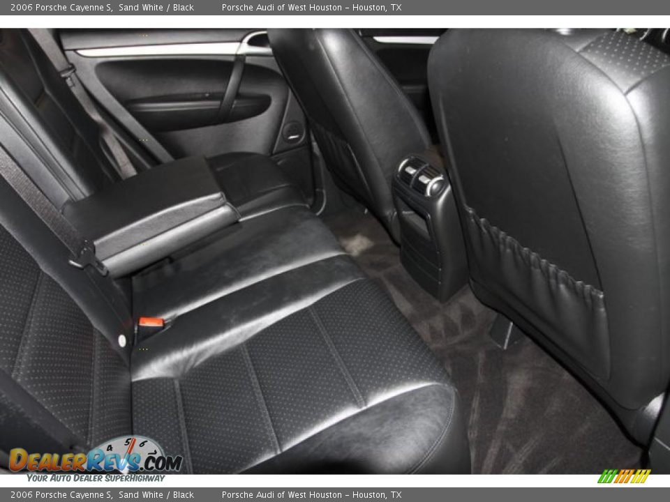 2006 Porsche Cayenne S Sand White / Black Photo #35