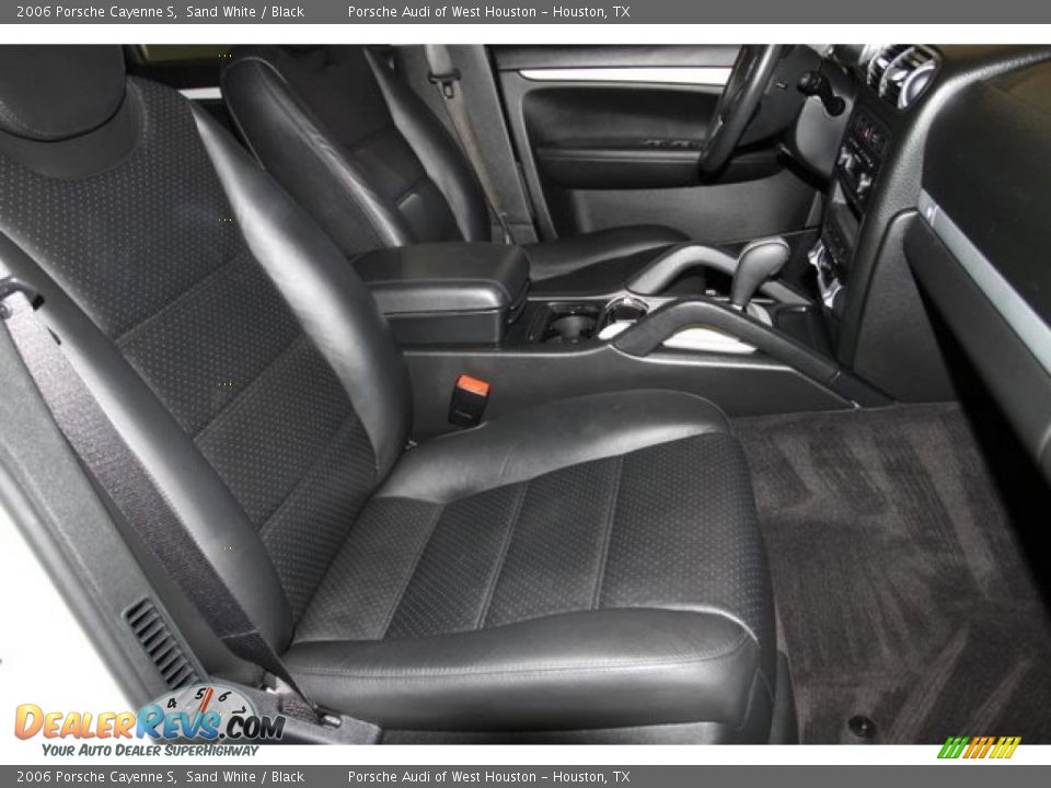 2006 Porsche Cayenne S Sand White / Black Photo #36