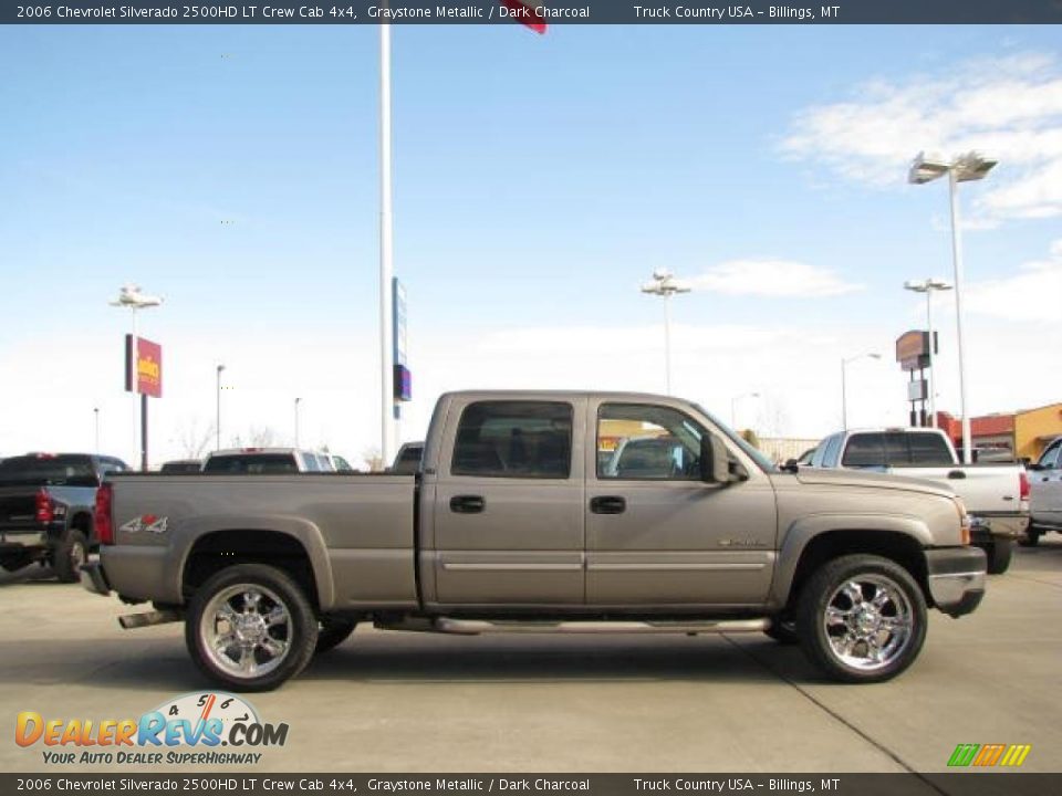 2006 Chevrolet Silverado 2500HD LT Crew Cab 4x4 Graystone Metallic / Dark Charcoal Photo #4