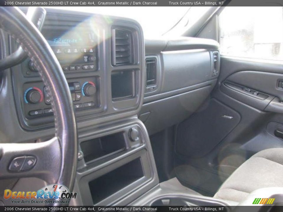 2006 Chevrolet Silverado 2500HD LT Crew Cab 4x4 Graystone Metallic / Dark Charcoal Photo #12