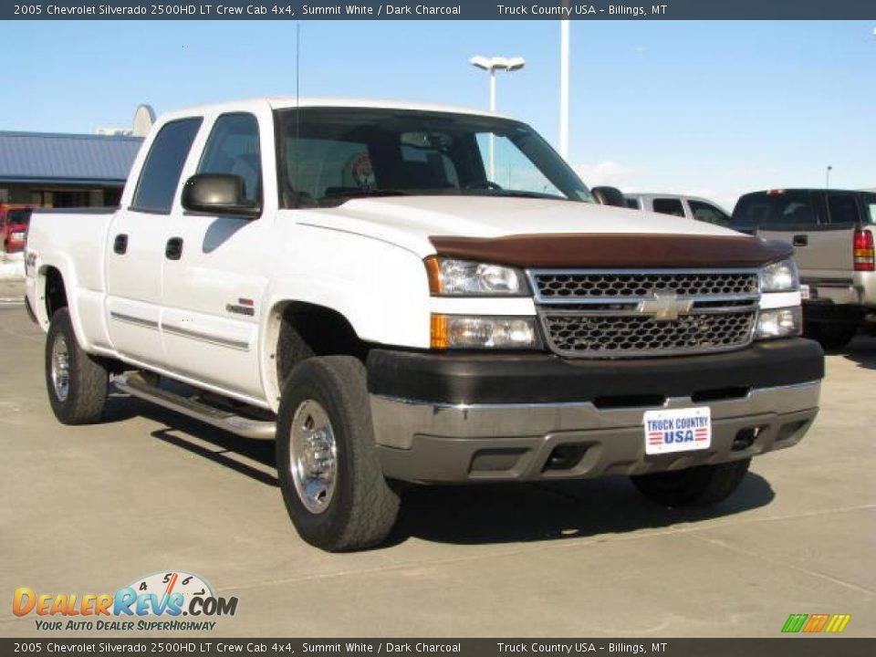 2005 Chevrolet Silverado 2500HD LT Crew Cab 4x4 Summit White / Dark Charcoal Photo #3