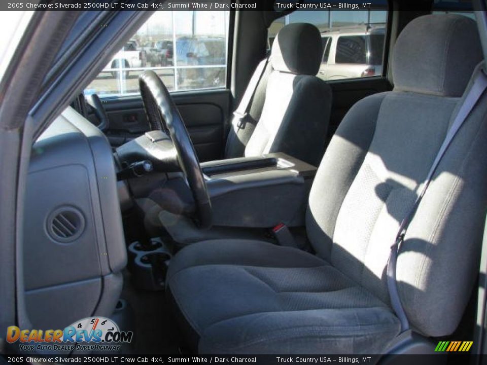 2005 Chevrolet Silverado 2500HD LT Crew Cab 4x4 Summit White / Dark Charcoal Photo #10