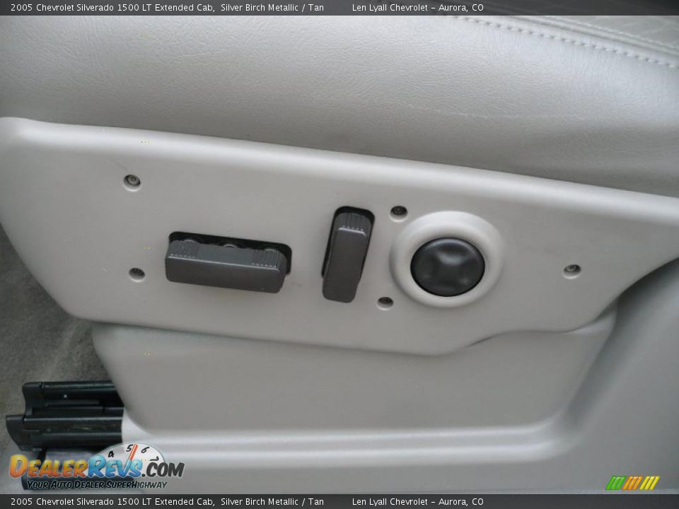 2005 Chevrolet Silverado 1500 LT Extended Cab Silver Birch Metallic / Tan Photo #25