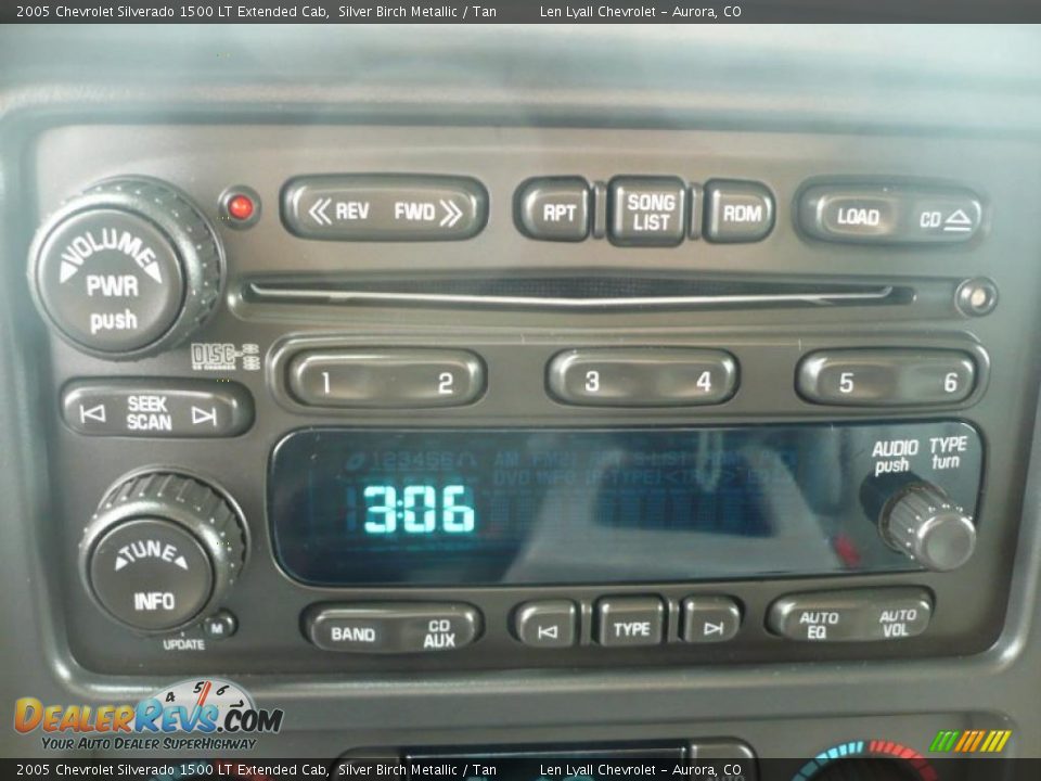 2005 Chevrolet Silverado 1500 LT Extended Cab Silver Birch Metallic / Tan Photo #32